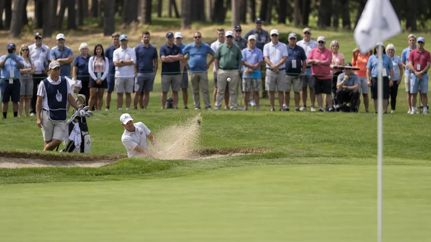 Bunker shot